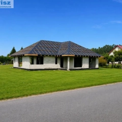 Działka budowlana z rozpoczętą budową domu Uściany Stare