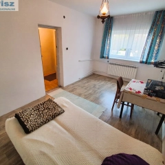 Dom 104 m² na działce 688 m²