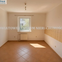 Biała Piska mieszkanie bezczynszowe, 4 pokoje, prywatne podwórko.