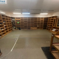 Lokal usługowy 102 m²-Drygały