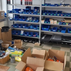 SPRZEDAMY SKLEP MOTORYZACYJNY Z CZĘŚCIAMI DO SAMOCHODÓW CIĘŻAROWYCH (TIR)