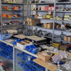 SPRZEDAMY SKLEP MOTORYZACYJNY Z CZĘŚCIAMI DO SAMOCHODÓW CIĘŻAROWYCH (TIR)