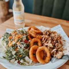 Kochani🫶 Wtorek zaczynamy dla Was z kolejną PROMOCJĄ ‼️ KONKRET TALERZ w cenie 33zł🥗🍗🥩 Mamy również dowozy🚗 Tel. 519-513-690