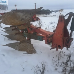 pług 4 kverneland F