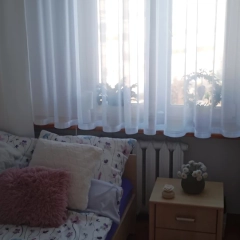 Sprzedam lub zamienię na mniejsze parter lub pierwsze piętro na Oś.Wsch.