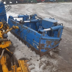 wycinak kiszonek pirannia do ladowarki i chwytak kostek,bel/rozsiewacz amazone