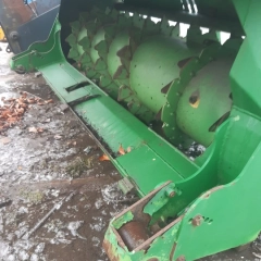 wycinak kiszonek pirannia do ladowarki i chwytak kostek,bel/rozsiewacz amazone