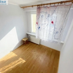 Mieszkanie w Drygałach, 2 pokoje, balkon, 2 piętro, blok ul. Mickiewicza 4