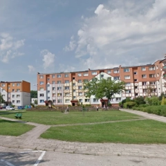 Mieszkanie 3 pokoje, parter, balkon– Pisz, ul. Mickiewicza 8