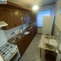 Mieszkanie 3 pokoje, parter, balkon– Pisz, ul. Mickiewicza 8