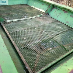 rozsiewacz amazone 2500kg/ i siewnk zbożowy amazone d9