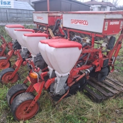 siewnik lely 4m /nadbudowany tanio i siewnik do kukurydzy