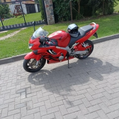 Honda CBR 600 F4