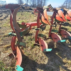 pług 3 i 4 kverneland obrotowy na resorze