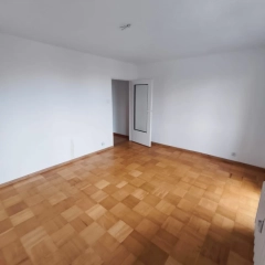 3 pokoje, oddzielna kuchnia 61.2m ul. Warszawska!