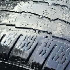 Sprzedam Michelin Alpin 225/70 R15 