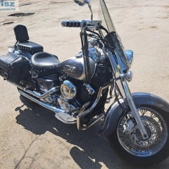 Yamaha 650 Drag-Star Classic 2006R / i audi A3