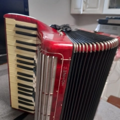 Hohner 96 basów