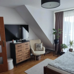 Dom w zabudowie szeregowej, zewnetrzny segment