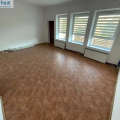 Na sprzedaż dom z budynkiem gospodarczym – Szczuczyn, ul. Krzywa 20