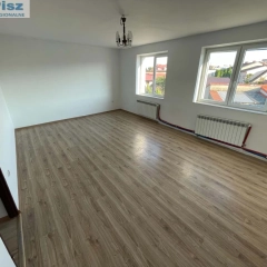 Na sprzedaż dom z budynkiem gospodarczym – Szczuczyn, ul. Krzywa 20