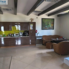 NA SPRZEDAŻ – BIURO 105,65 m²