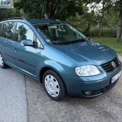 Touran 1.6 Benzyna Klima 1 Właściciel 