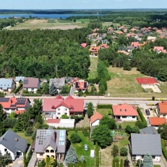 Dom w zabudowie bliźniaczej w Piszu, blisko jeziora 