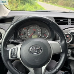 toyota yaris 1.4d/2013r