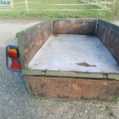 Przyczepka 600 kg otwierane burty