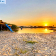 Szczechy Małe-dwa całoroczne domki z jacuzzi i udziałem w plaży nad jeziorem Roś