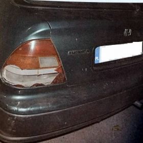 Uszkodzili samochód znajomemu, bo ten nie chciał z nimi rozmawiać