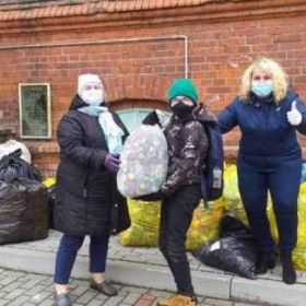 Ponad 300 kg nakrętek dla Marcela ze Szkoły Podstawowej w Biskupcu