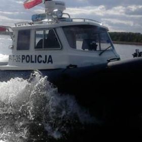 Policjanci zatrzymali pierwszego w tym sezonie nietrzeźwego sternika