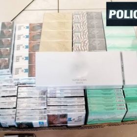 Policjanci znaleźli 840 paczek papierosów bez polskich znaków akcyzy 