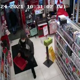Wpadł na kradzieży alkoholu w sklepie