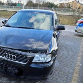 Dwa zdarzenia drogowe w Piszu w ciągu jednego dnia - apel policji o ostrożność na drodze.