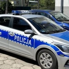 Pijany kierowca chciał się ukryć na policyjnym parkingu